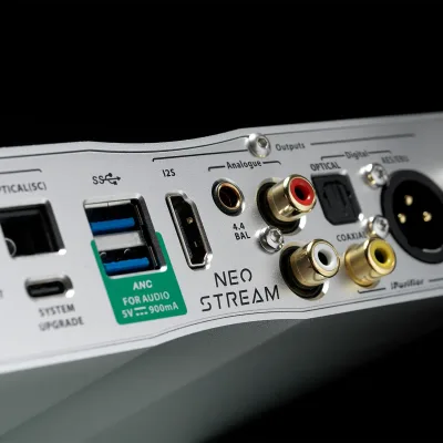 Streamer audio di rete iFi Audio NEO Stream con DAC integrato