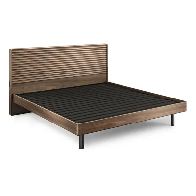 Cama de matrimonio BDI Cross-LINQ 9129 King Size con cabecero de listones y estaciones de carga integradas (nogal natural)